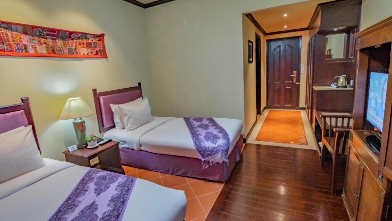 Grand Sunset Angkor Hotel Siem Reap Room photo