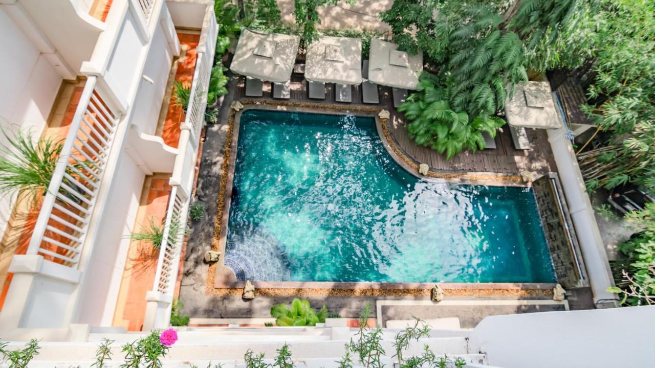 Grand Sunset Angkor Hotel Siem Reap Exterior photo