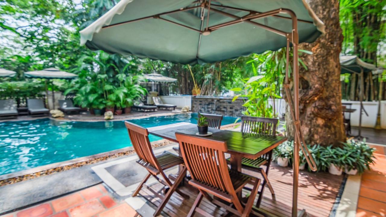 Grand Sunset Angkor Hotel Siem Reap Exterior photo