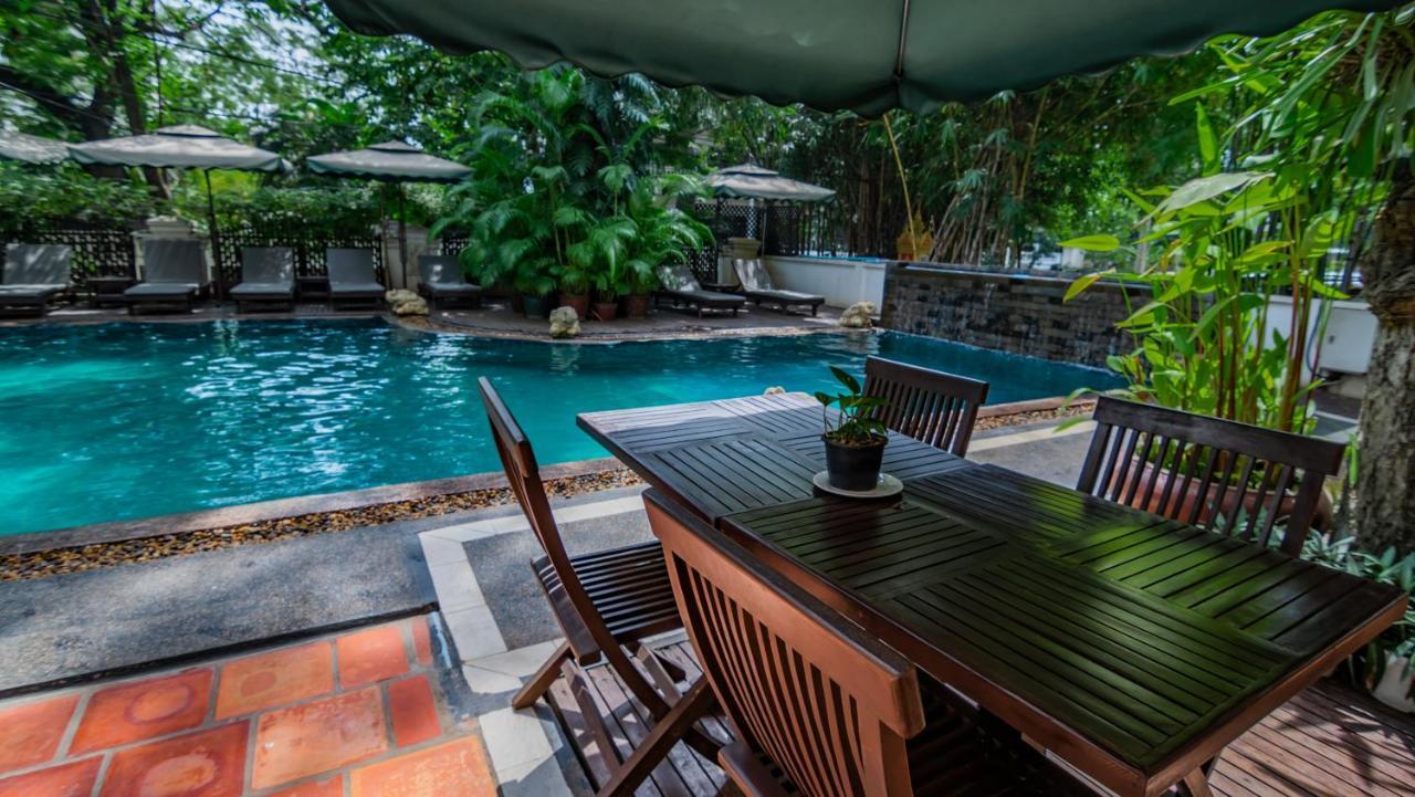 Grand Sunset Angkor Hotel Siem Reap Exterior photo