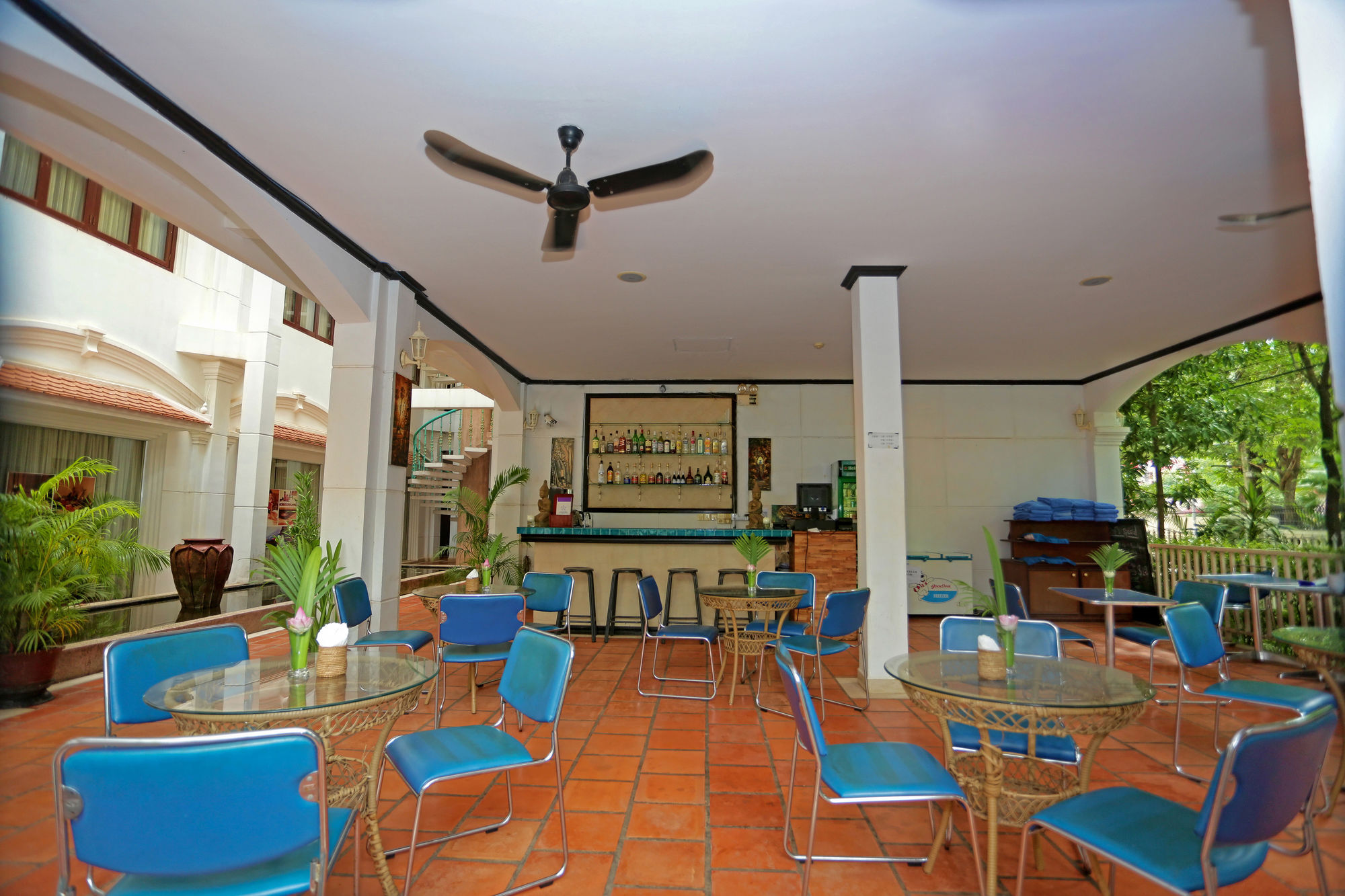 Grand Sunset Angkor Hotel Siem Reap Exterior photo