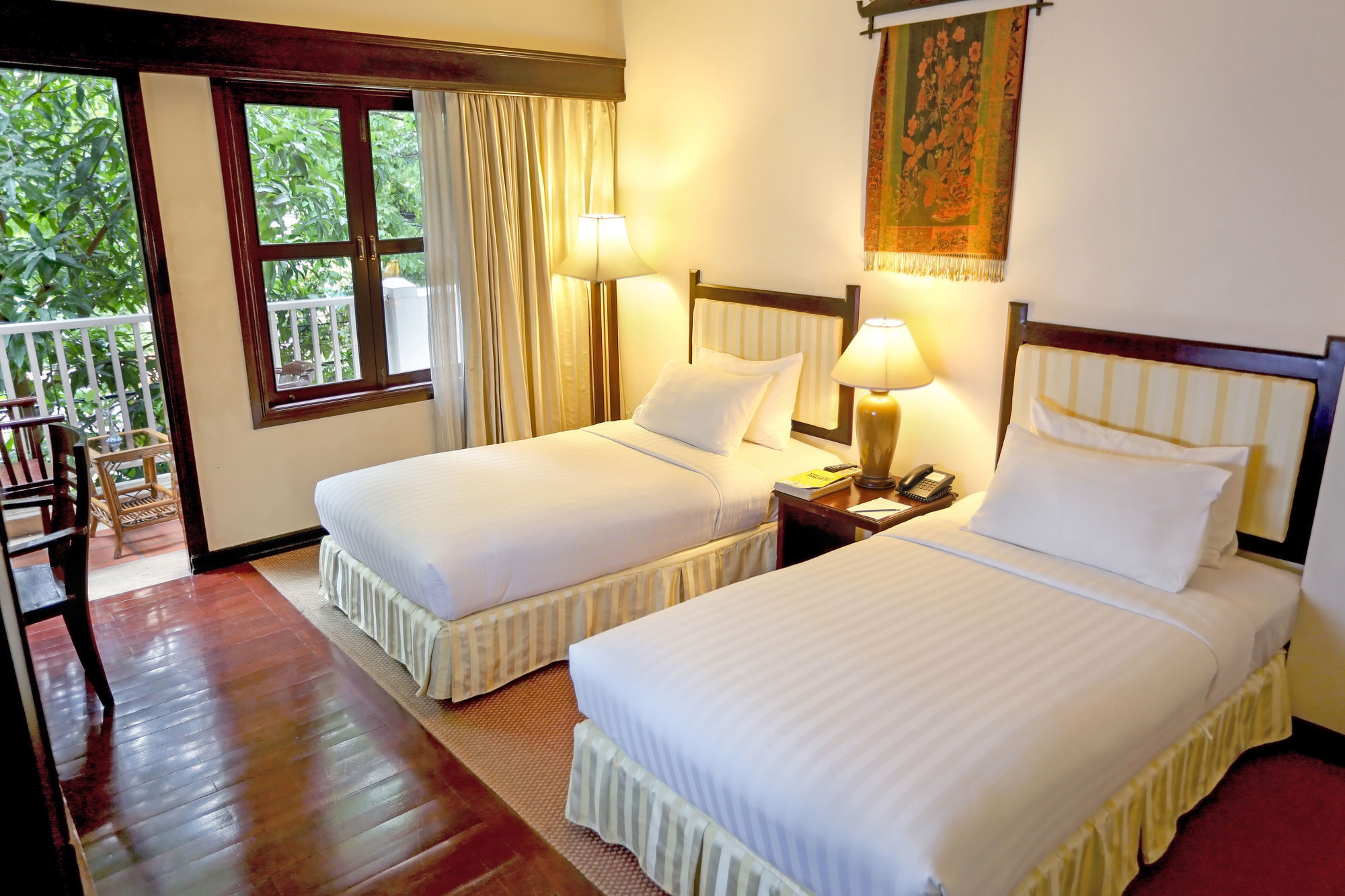 Grand Sunset Angkor Hotel Siem Reap Exterior photo