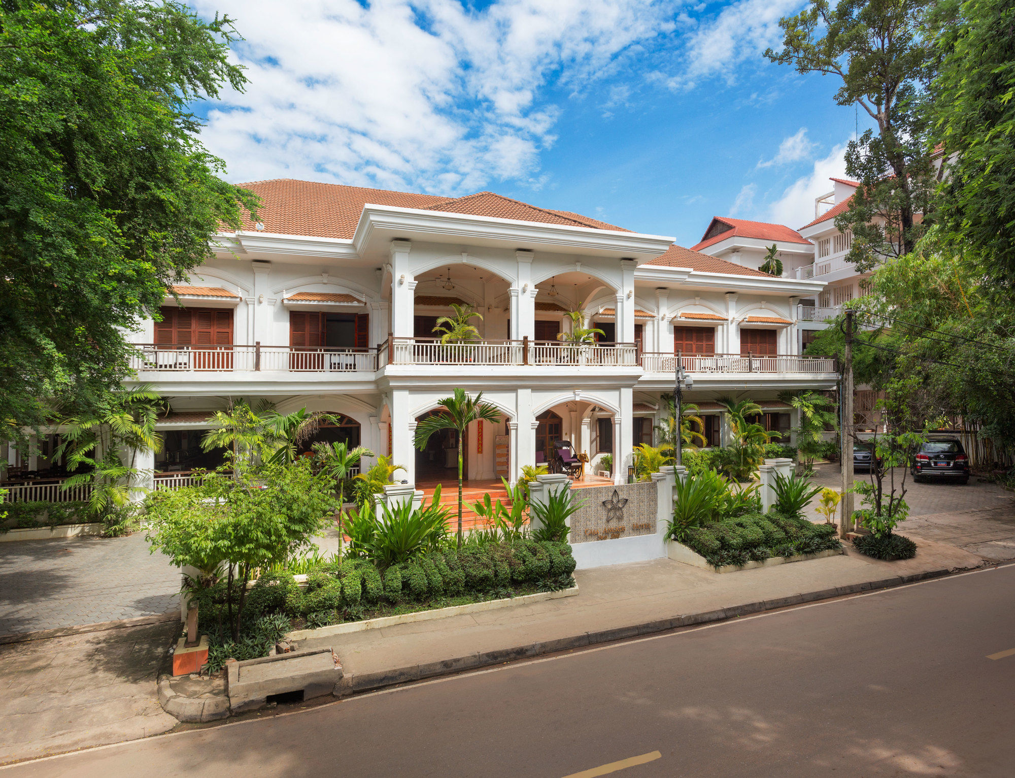 Grand Sunset Angkor Hotel Siem Reap Exterior photo